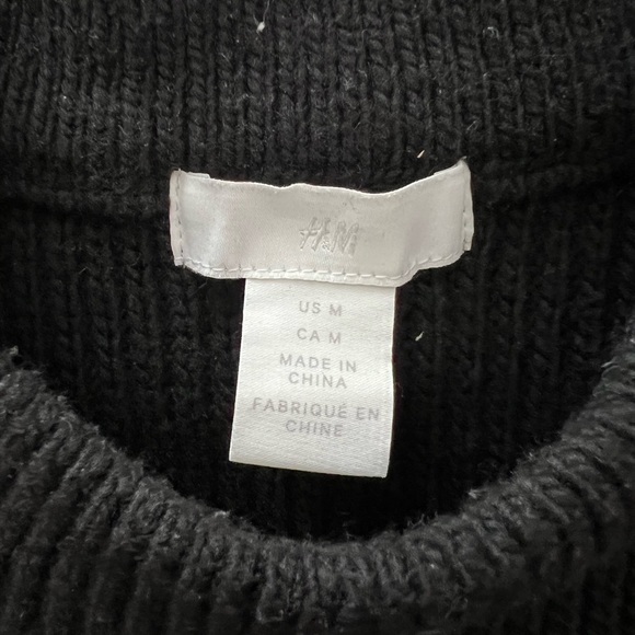 H&M - Rib knit Sweater Vest - Picture 6 of 6